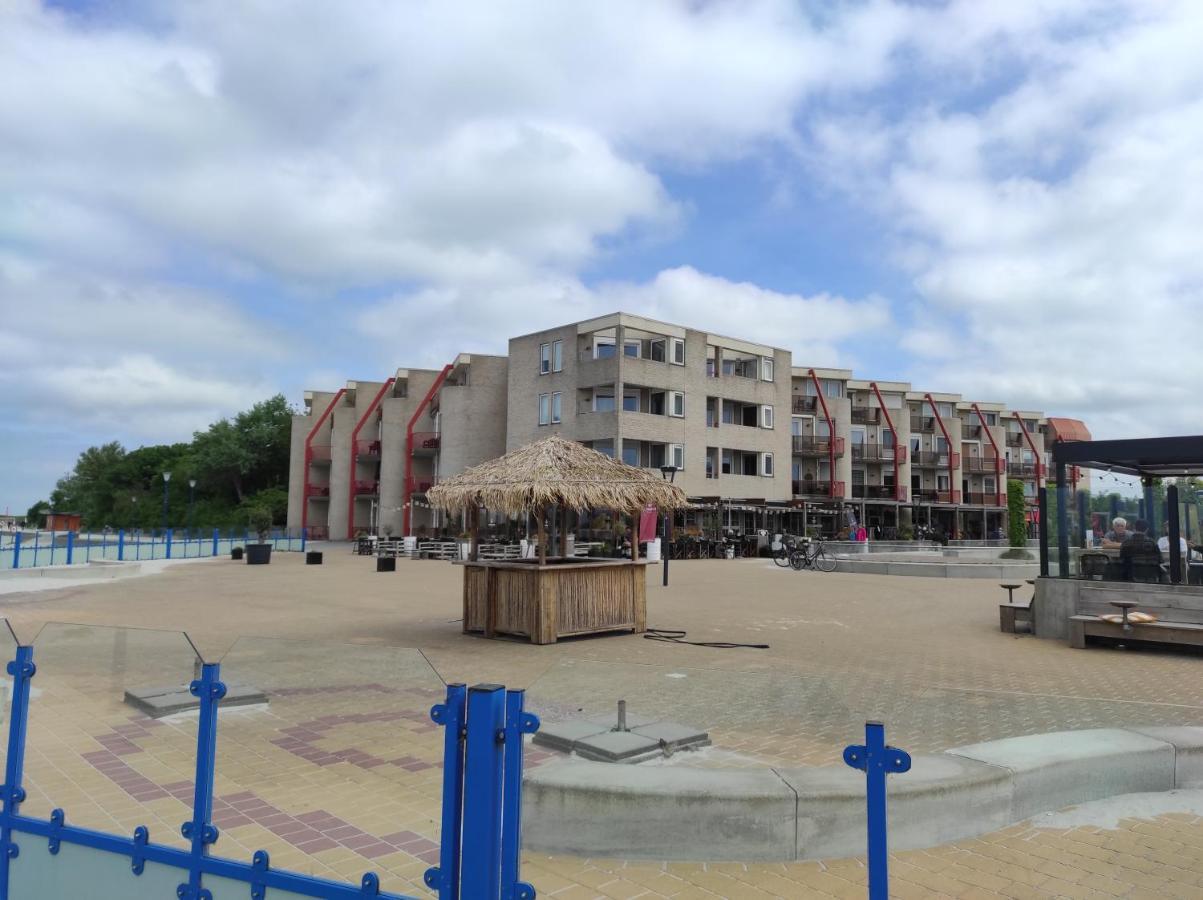 Appartement Ijsselmeer Makkum Strand Exterior foto