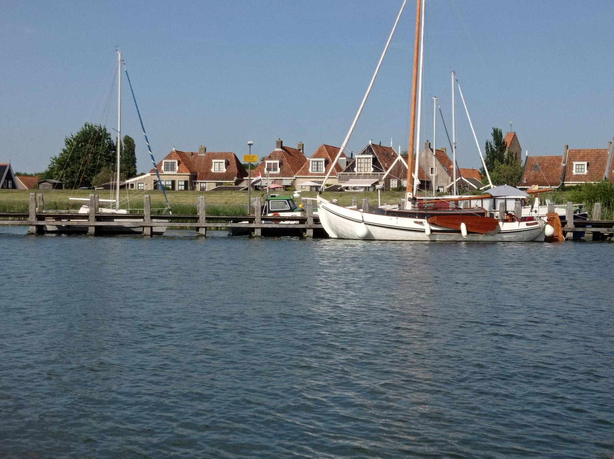 Appartement Ijsselmeer Makkum Strand Exterior foto