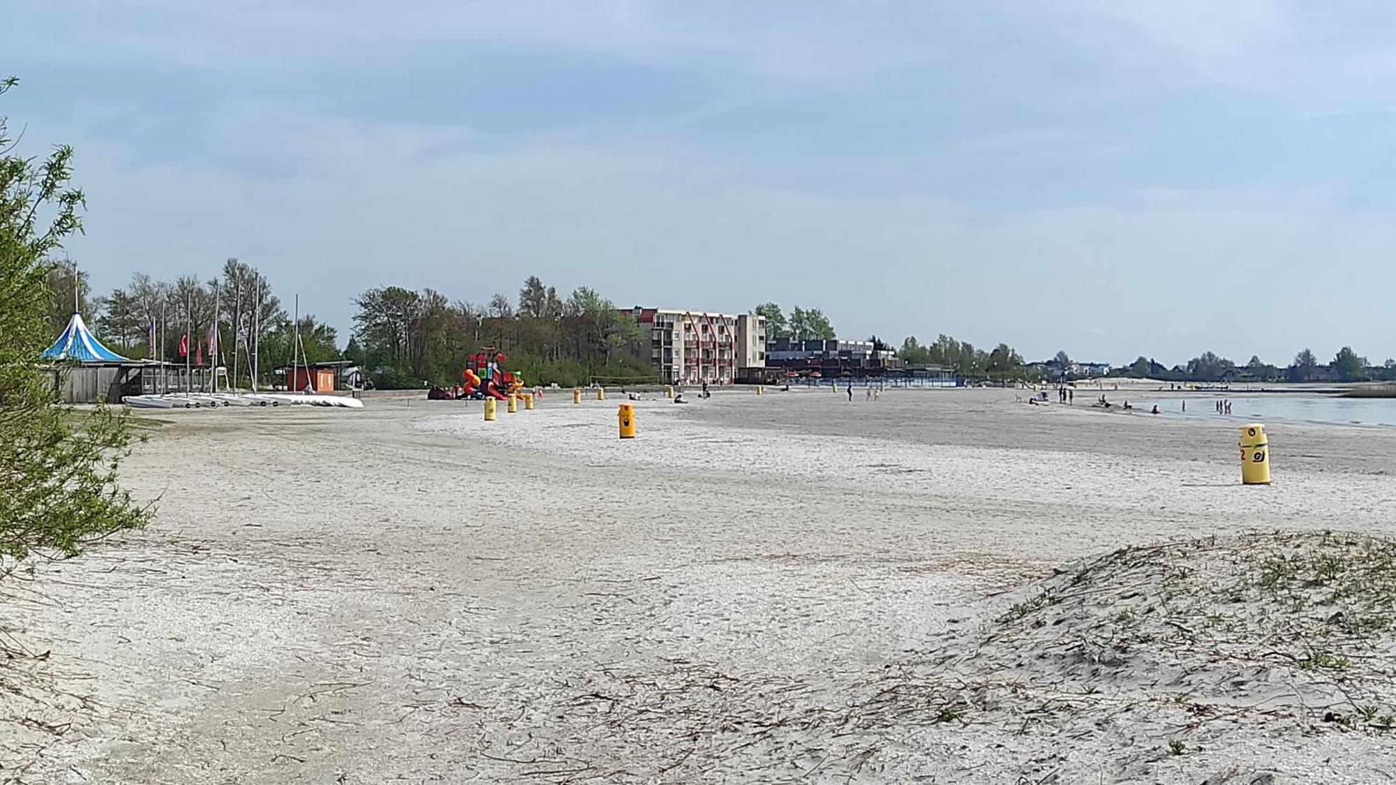 Appartement Ijsselmeer Makkum Strand Exterior foto